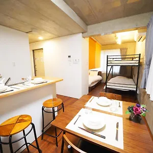 Apartment ラフィット御徒町, Tokyo